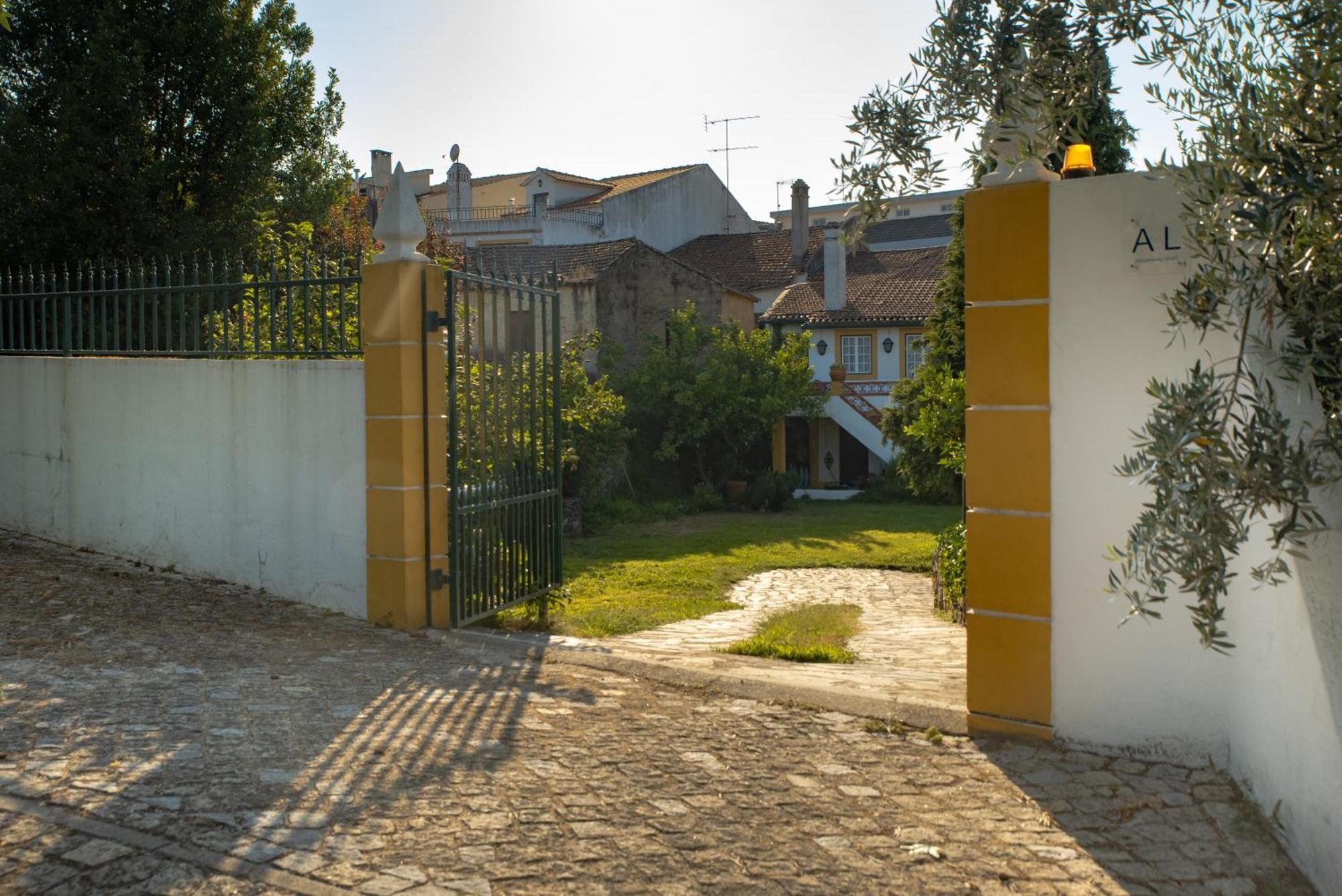 Villa A Sobreirinha Jacuzzi E Pet Friendly à Sobreira Formosa Extérieur photo